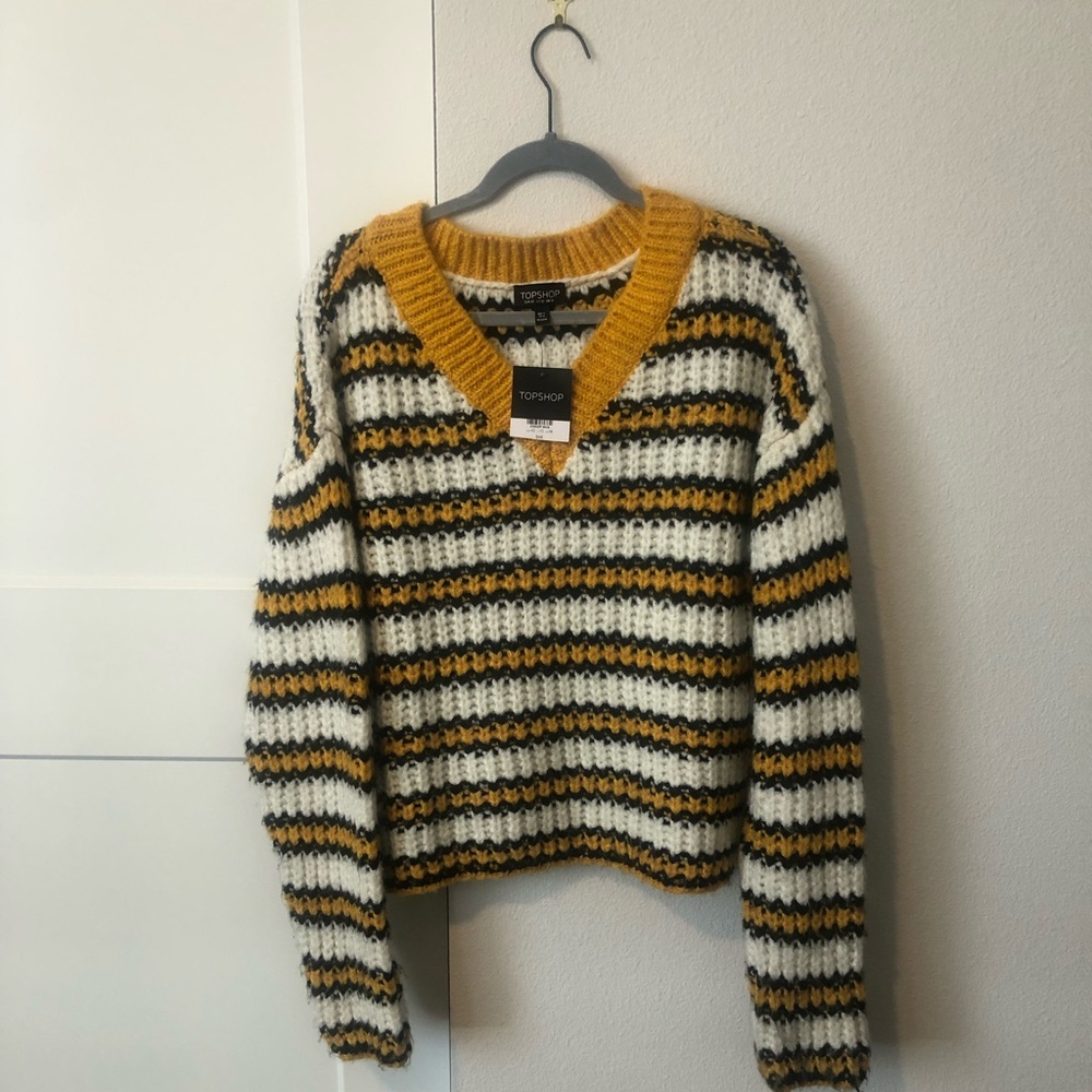 Topshop sweater NWT. Yellow, white, black. Made of acrylic/polyester. Size US 10